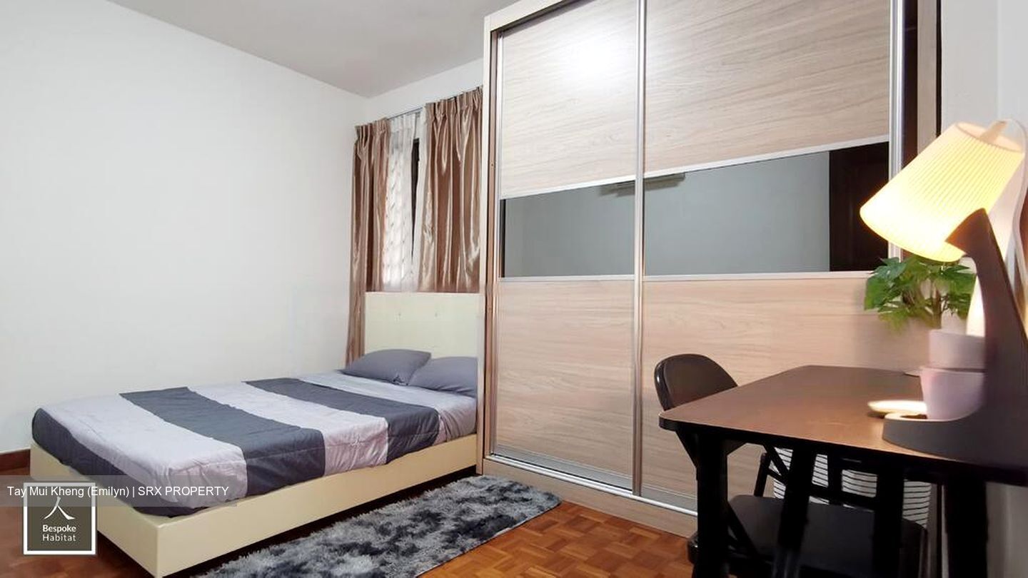 Jurong East Street 13 (D22), Condominium #486749011